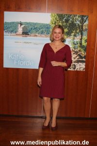 Katie Fforde 28112013 059