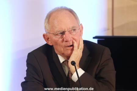 Schaeuble 03022016 138