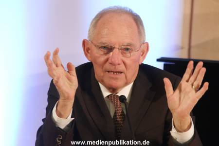 Schaeuble 03022016 139
