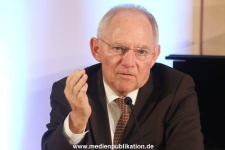 Schaeuble 03022016 149
