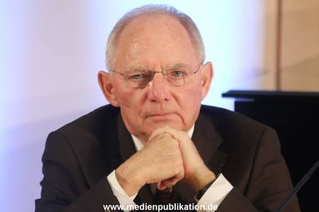 Schaeuble 03022016 152