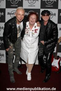Hardrock Opening 22092011 103