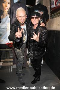 Hardrock Opening 22092011 232