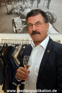 Formel 1 Buch 18102010 032
