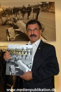 Formel 1 Buch 18102010 035