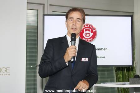 Steffi Graf Teekanne 17092014 203