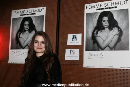Femme Schmidt 02032016 017