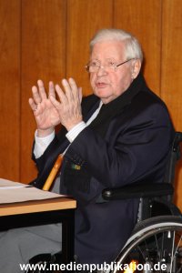 Helmut Schmidt Schule 05112012 060