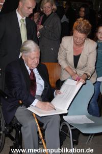 Helmut Schmidt Schule 05112012 099