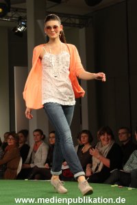 Ernstings Modenschau 24012012 103
