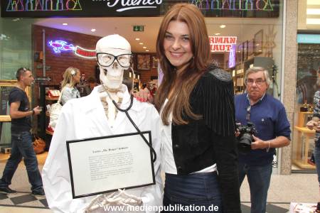 Kiehls Opening 18062011 135