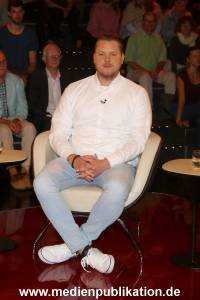 Lanz Sendung2 14062017 026
