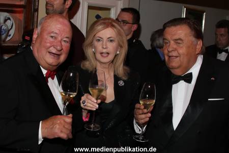 Champagne Preis 25042016 170