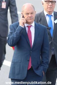 Macron Ankunft G20 001