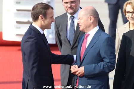 Macron Ankunft G20 048