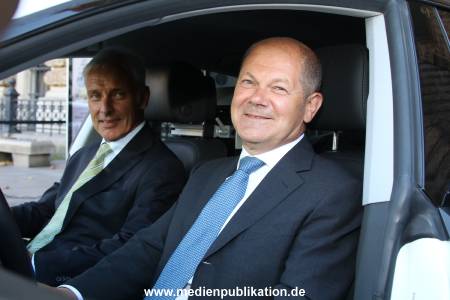 Rathaus VW Scholz 29082016 108