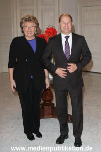 Viviane Reding 15112012 002