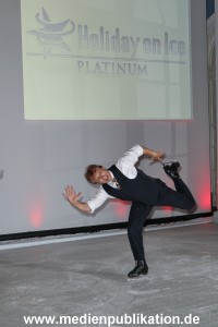 HolidayOnIce Platinum Gloeoeckler 17102013 008