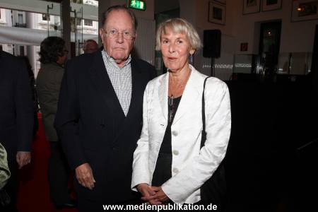Ghetto Swinger Premiere 02092012 030