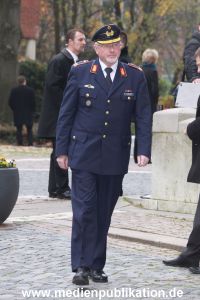 Loki Schmidt 01112010 158