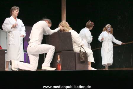 Die Damen warten 24012014 025