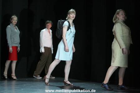 Kammerspiele Zeit 27042012 013
