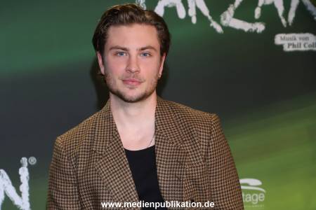 Tarzan 20112025 105