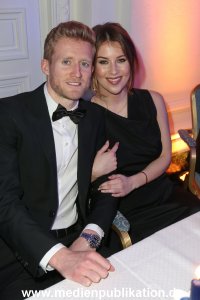 BlauerBall 11042015 530