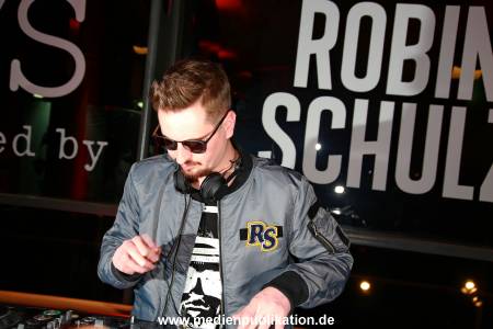 RobinSchulz 24022017 113