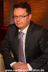 Maischberger 07022012 038