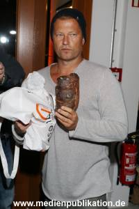 Schweiger Barefood 02112016 345