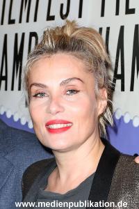 EmmanuelleSeigner FiFHH 29092013 573