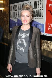 EmmanuelleSeigner FiFHH 29092013 577