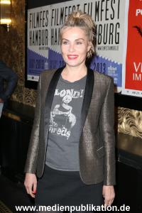 EmmanuelleSeigner FiFHH 29092013 579