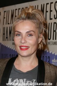 EmmanuelleSeigner FiFHH 29092013 586