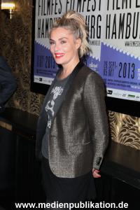 EmmanuelleSeigner FiFHH 29092013 600