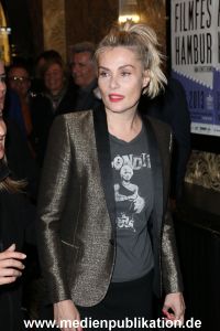 EmmanuelleSeigner FiFHH 29092013 603