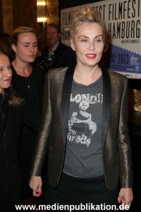 EmmanuelleSeigner FiFHH 29092013 605