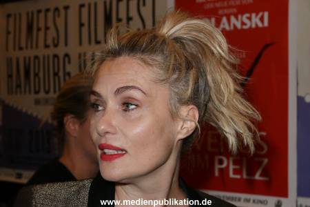 EmmanuelleSeigner FiFHH 29092013 607