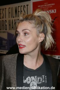 EmmanuelleSeigner FiFHH 29092013 608