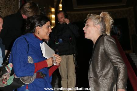 EmmanuelleSeigner FiFHH 29092013 618