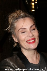 EmmanuelleSeigner FiFHH 29092013 633