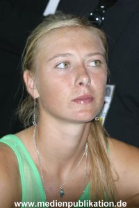 Sharapova Maria Quatar Open Berlin 2005 007