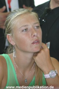 Sharapova Maria Quatar Open Berlin 2005 012