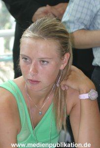 Sharapova Maria Quatar Open Berlin 2005 015
