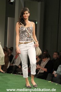 Ernstings Modenschau 24012012 188