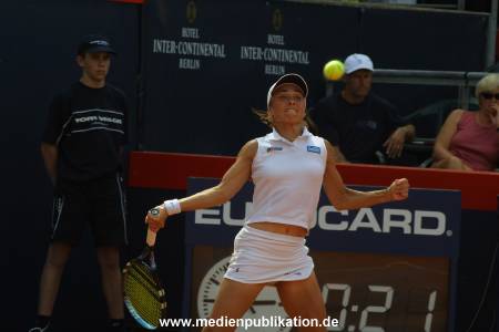 berlin 2002 smashnova pistolesi anna007