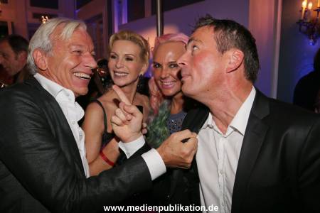 Movie Meets Media Party 02122013 048