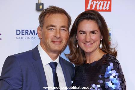 GoldeneBildDerFrau 09112022 691
