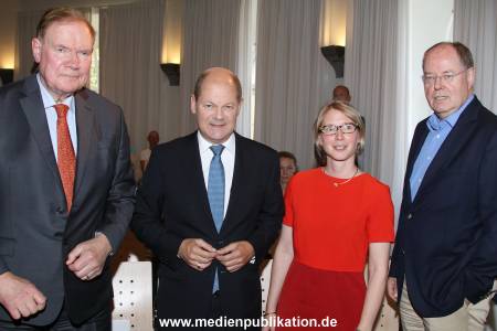 Steinbrueck Schmidt Lesung 15092016 001